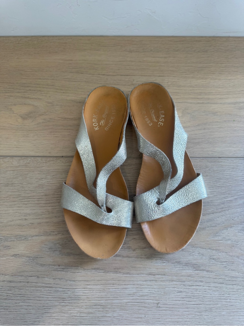 Kork Ease Strappy Silver Leather Sandals Size 7